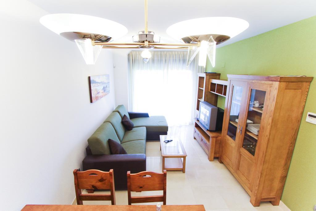 J Tramuntana Planet Costa Dorada Apartment ซาลอว์ ห้อง รูปภาพ